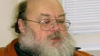 Zemřel Jan Kantůrek (†69), překladatel Zeměplochy od Terryho Pratchetta