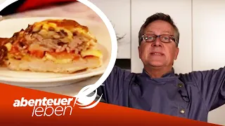 Schnitzel meets Pizza: Dirk Hoffmann testet die Schnitzelpizza | Abenteuer Leben | Kabel Eins