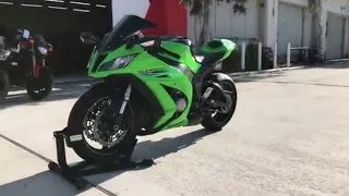 Kawasaki ZX10R Walkaround , Wheelies & Burnout