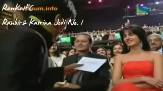 Cute Ranbir Kapoor and Katrina Kaif Moment at the FilmFare Award // Ranbir&Katrina Jodi No. 1