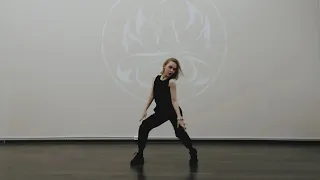 K POP COVER DANCE в KITSUNE