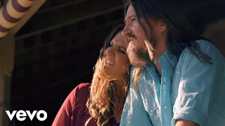 Adam Eckersley & Brooke McClymont - Train Wreck