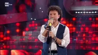 Massimo Di Cataldo è Paolo Vallesi: "La forza della vita" - Tale e Quale Show 16/11/2018