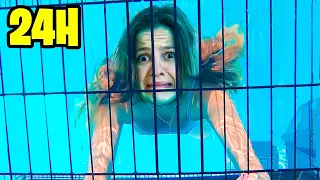 CHIUSI IN UNA GABBIA SOTT’ACQUA IN PISCINA PER 24 ORE!!⛓