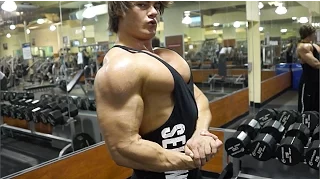 Bulked Up: Jeff Seid Full Day Bulking Meal Schedule and Chest Workout