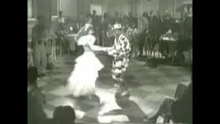 Canta: Beny Morè. Bailan: Meche Barba y Silvestre Mèndez (lalo records).MPG