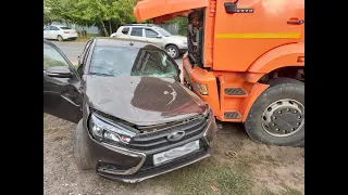 Взял на таран две легковушки: водитель КАМАЗа устроил массовое ДТП в Рассказово