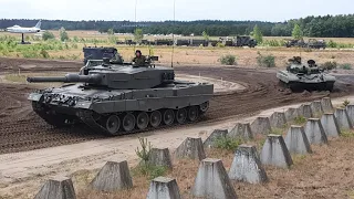 Awesome Leopards and T72 driving together
