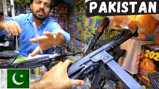 PAKISTAN | DO NOT Dare To Film In This Gun Market 🇵🇰
