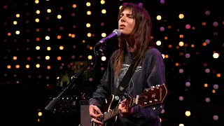 Angie McMahon - Fish (Live on KEXP)