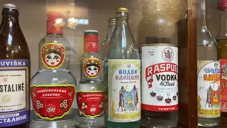 Коллекция советского алкоголя и сигарет - все оригинальное и не распечатывалось с тех времен