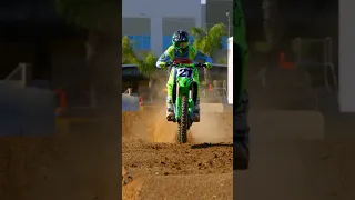 El Hombre in slow-mo ✊🔥