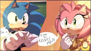 Sonic KISSES Amy Rose?! (Sonic Comic Dub)