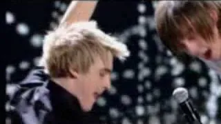 Don't Stop Me Now-McFly (Official Video)