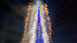 Dubai New Year's Eve: Burj Khalifa Fireworks! (4K)