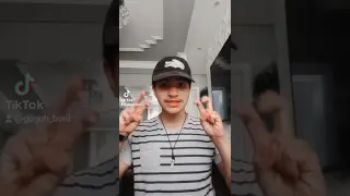 #teorias : Teoria bisarra da galinha pintadinha #shorts #viral #tiktok #fyp