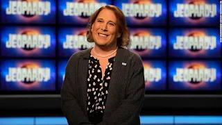 Amy Schneider's 'Jeopardy' winning streak continues