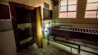 ABANDONED HOSPITAL WITH POWER ON - FOUND BLOOD IN MORGUE PT.2