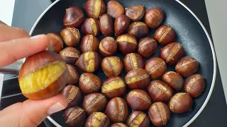 The chestnuts are ready in just a few minutes in the pan, in an easy and fast way