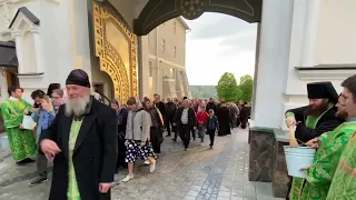 🌿ХРЕСНИЙ ХІД З МОЩАМИ Преп. Іова Почаївського до дня його пам'яті.