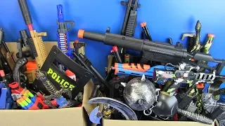 Box of Full Toys Guns Toy & Equipment Military Toys for Kids - 3/2