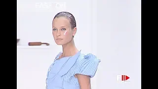 HUSSEIN CHALAYAN Fall 2000/2001 Paris - Fashion Channel