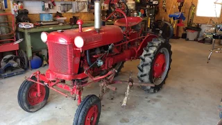 Info about and driving an antique tractor  Farmall Cub