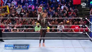 Charlotte Flair ataca a Sasha Banks y Bianca Belair - WWE Smackdown 01/10/2021 (En Español)