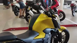 apresentação da Honda 300 na Motogol de Itumbiara 25/2/2023(2)