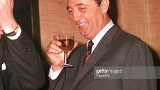 Robert Mitchum ~ Little Ole Wine Drinker Me