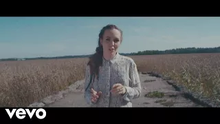Aurora - Kulkijan laulu ft. Juju