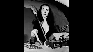 The Vampira Show - Rare 1954 television clips Maila Nurmi