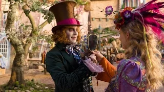 Алиса в Зазеркалье / Alice Through the Looking Glass (2016) Второй дублированный трейлер HD