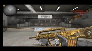 Famas with Charm "Karambit Gold"