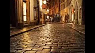 Прага вечерняя/улицы и витрины.Prague in the evening.