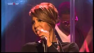 Toni Braxton // SWR Live (Germany) Pt 7 - Breathe Again // 9th May 2010