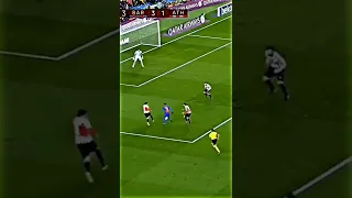 Neymar colocando os jogadores do Bilbão pra dançar #neymar #edit #futebol