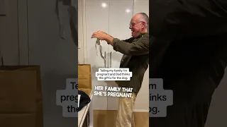 Her dad didn’t understand her pregnancy announcement 😂