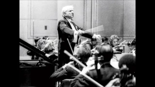 Schubert - Symphony n°5 - New York / Bernstein