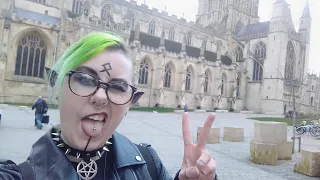 goth visits st Oswald's priory and Gloucester cathedral #goth #ruins #exploring