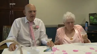 Couple renews vows after 73 years of marriage