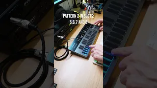 Testing the new "Song Mode" in the Donner B1 Analog Bass Synth Sequencer