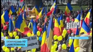 Demanding to Join Romania: Moldovans march 'for reunion' with E.U. nation