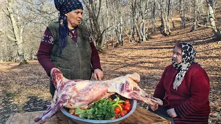 Cooking Whole Lamb in Tomatoes on the Campfire