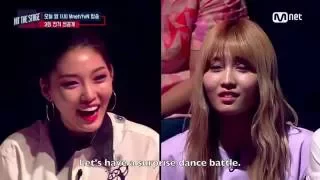 [ENG SUB] HIT THE STAGE Chungha vs Momo Freestyle Dance Battle