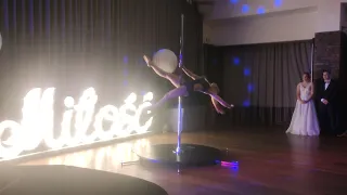 Pole Dance Izabela Wartalska - show akrobatyczne