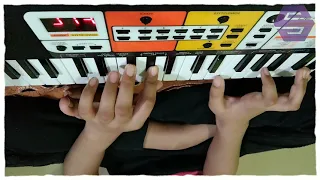 Tum Hi Ho - Aashique 2, piano cover on mini keyboard.