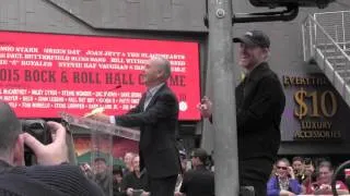 Michael Keaton Says "I'm Batman" at Ron Howard's Walk of Fame