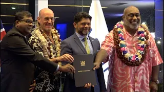 Fijian Attorney-General officiates at the Waitt Institute and Fijian Government MOU signing