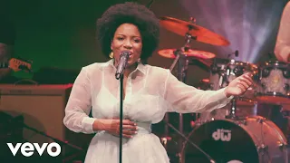 Lura - Na Ri Na (Live at Festival Jardins de Verão Gulbenkian)